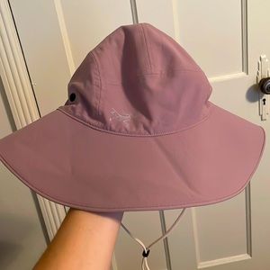 Arc’teryx sun hat